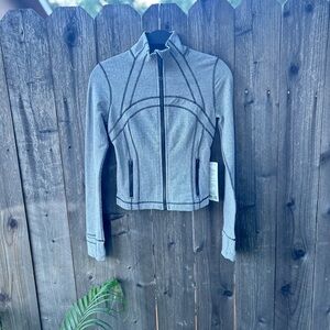 Lululemon Define Cropped Jacket Herringbone Gray Size 4 NWT